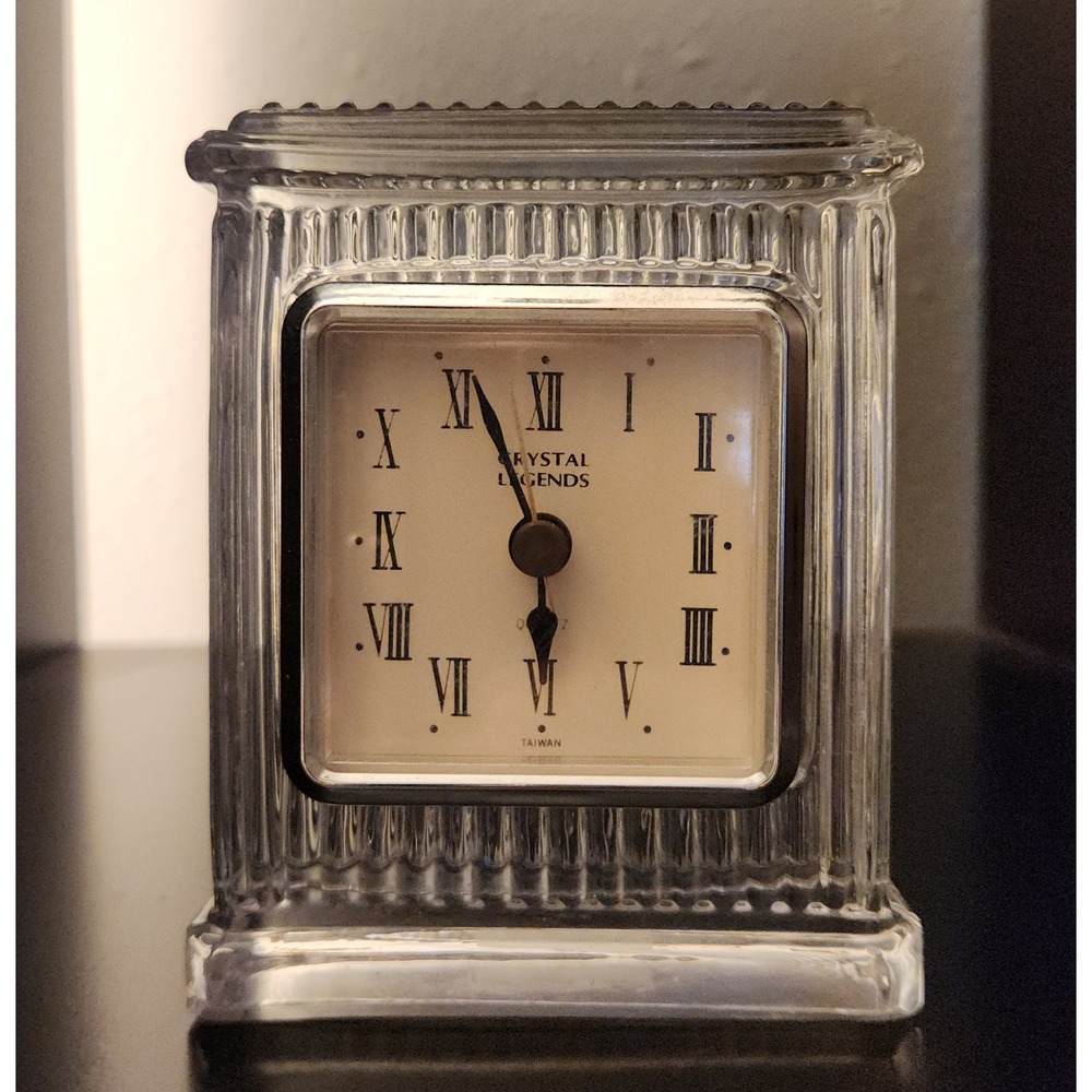 VTG Handcrafted Crystal Legends by Godinger Quartz Desk Clock Regency